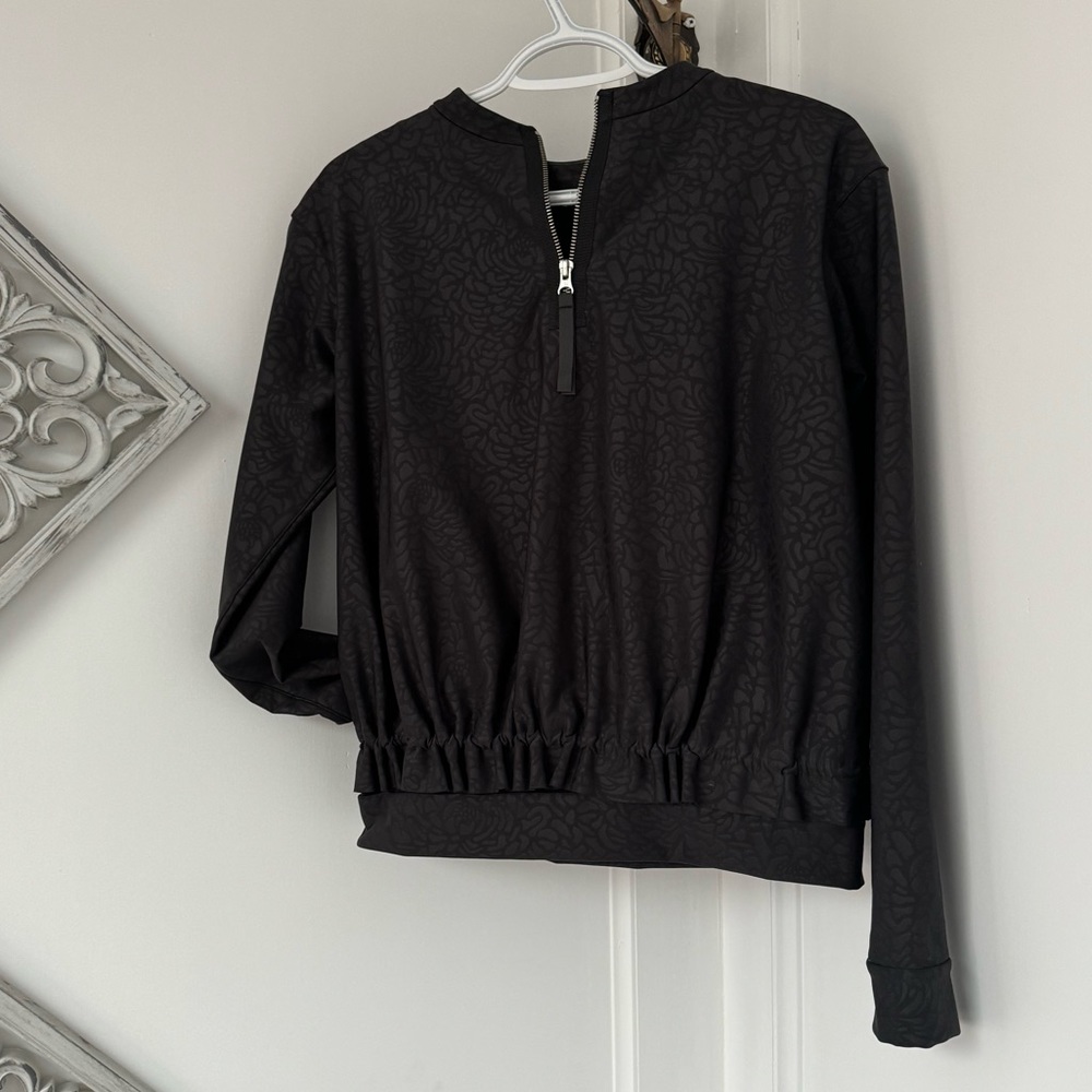 LULULEMON 🍋- Long Sleeved Top